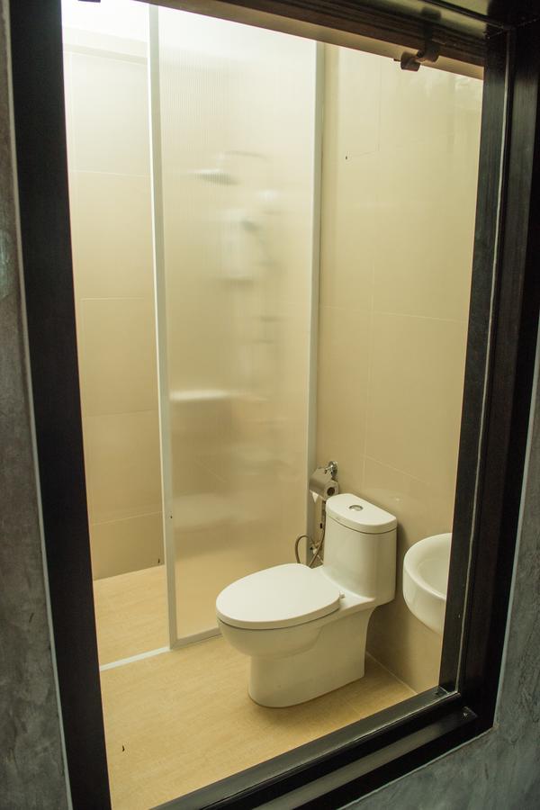 Sea Stone Hotel Nakhon Si Thammarat Zimmer foto
